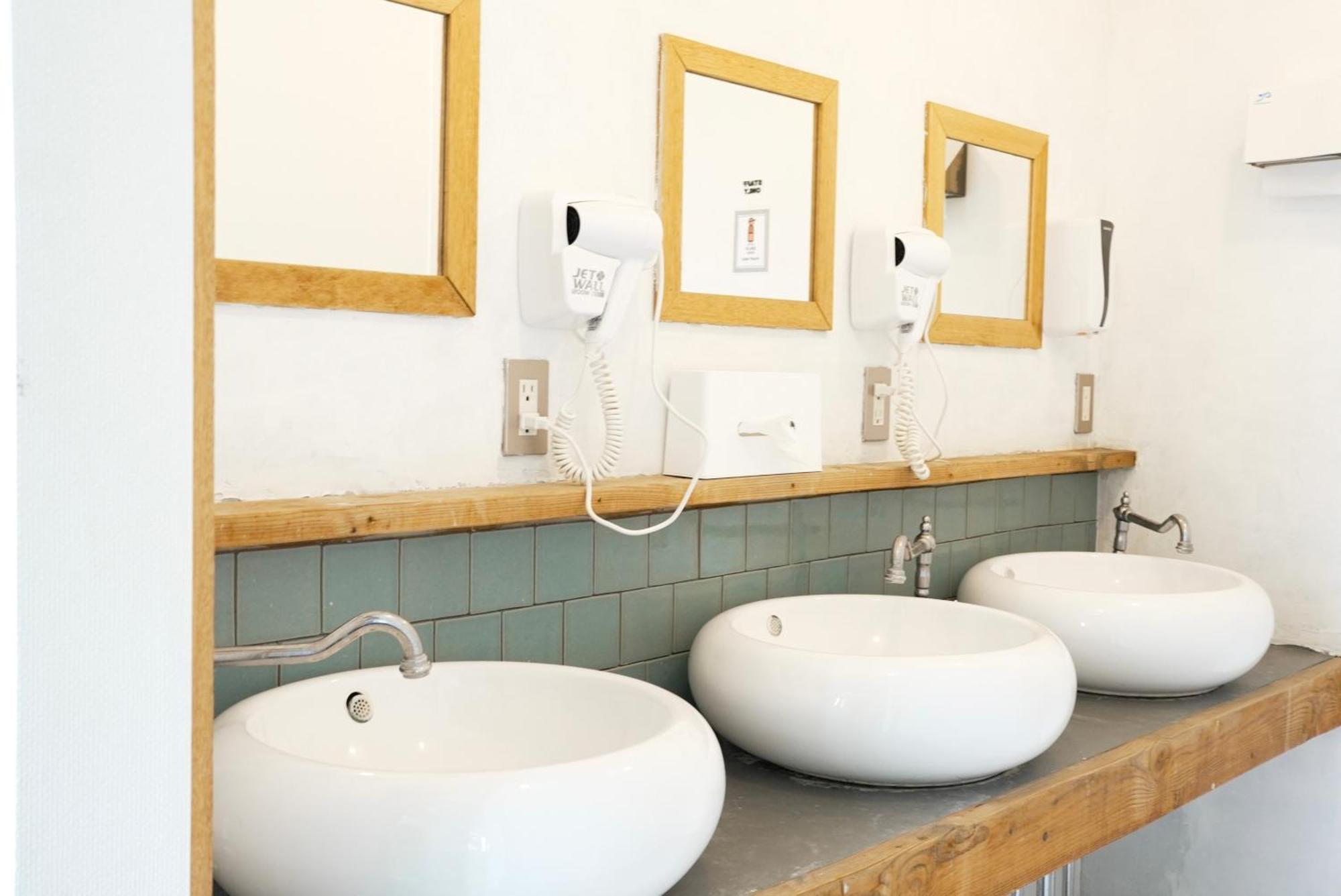 Hostel Lodging Tokyo Uguisudani Экстерьер фото